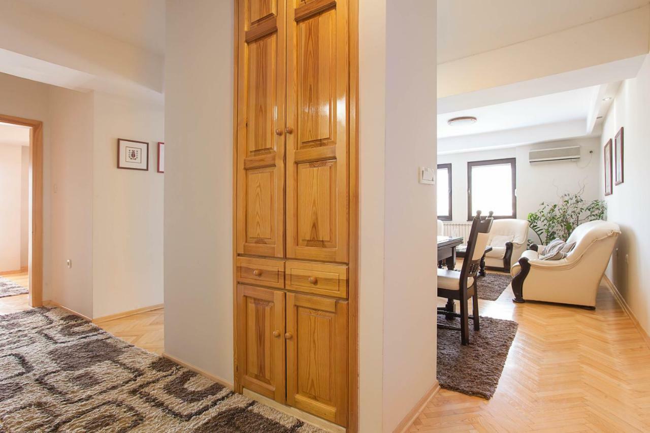 White Apartment Σκόπια Εξωτερικό φωτογραφία